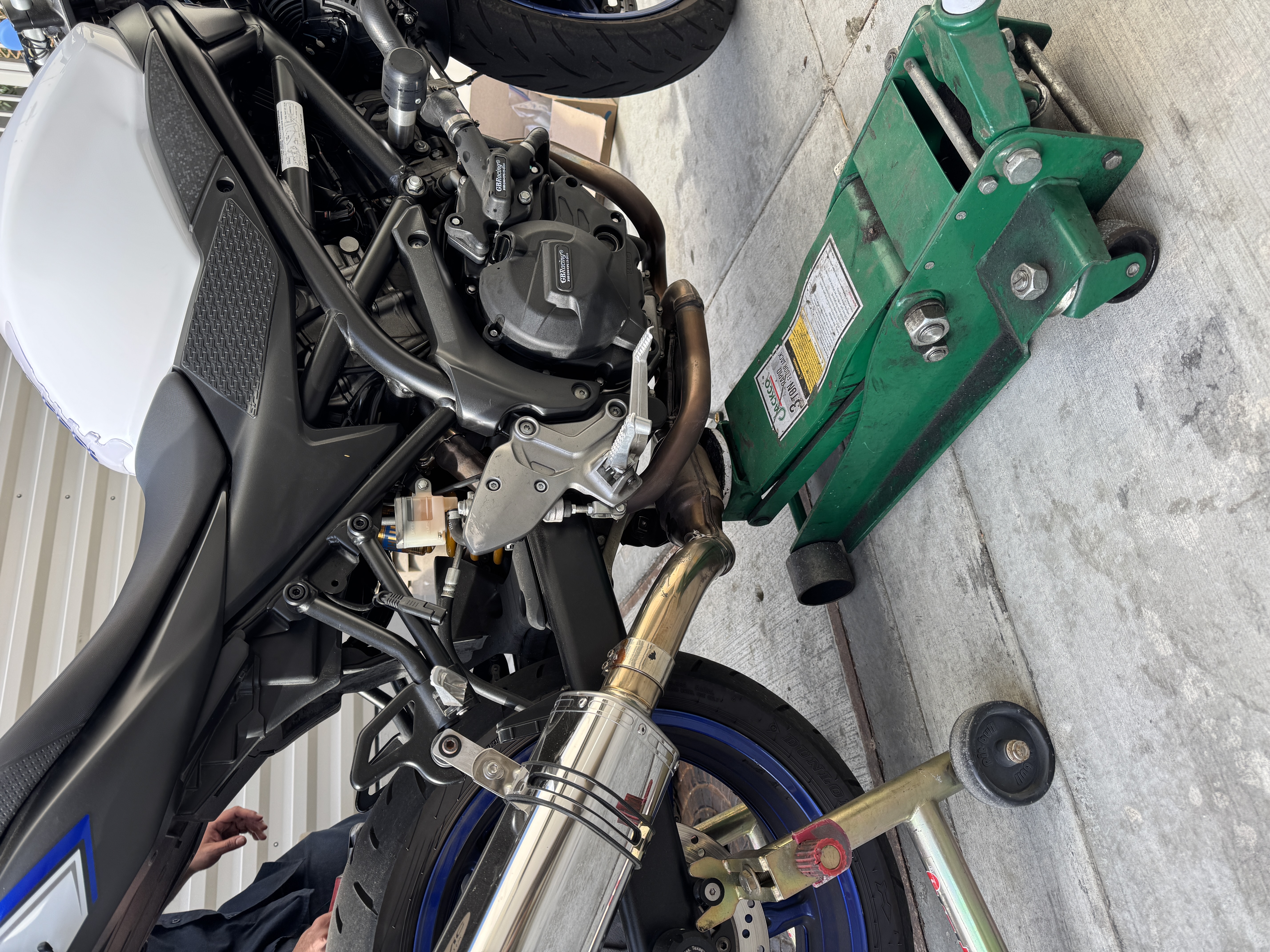mtc-oil-change.JPG